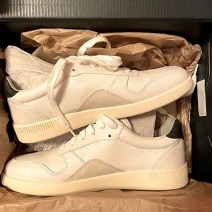 Everlane color block white sneakers